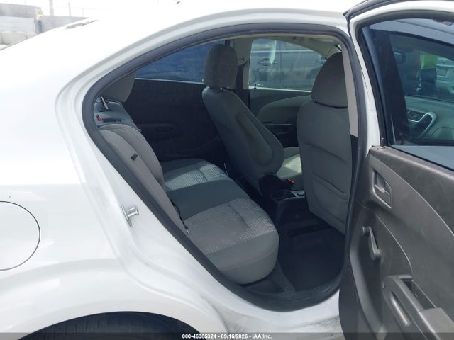 46085324 :رقم المزاد ، 1G1JB5SG4H4114991 vin ، 2017 Chevrolet Sonic Ls Auto مزاد بيع