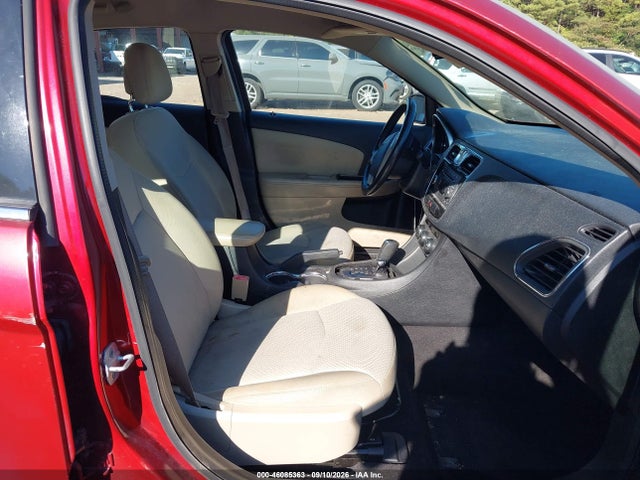 46085363 :رقم المزاد ، 1C3CCBBB6CN164315 vin ، 2012 Chrysler 200 Touring مزاد بيع