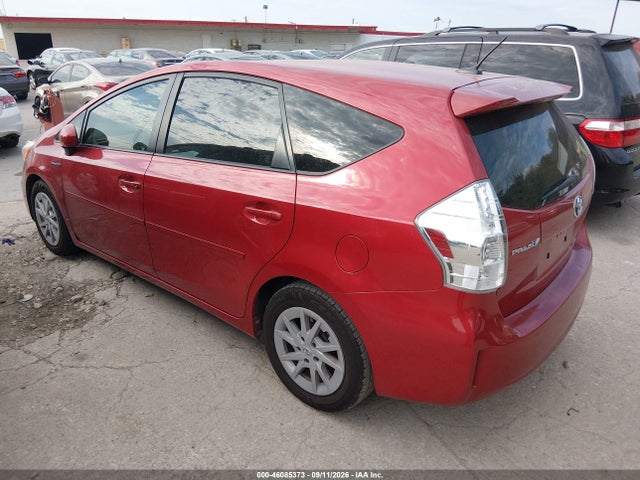 Продажа на аукционе авто 2012 Toyota Prius V Three, vin: JTDZN3EU2C3017293, номер лота: 46085373