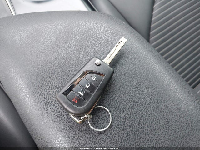 46085378 :رقم المزاد ، 4T1B11HK8KU848409 vin ، 2019 Toyota Camry Se مزاد بيع