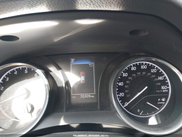 46085378 :رقم المزاد ، 4T1B11HK8KU848409 vin ، 2019 Toyota Camry Se مزاد بيع