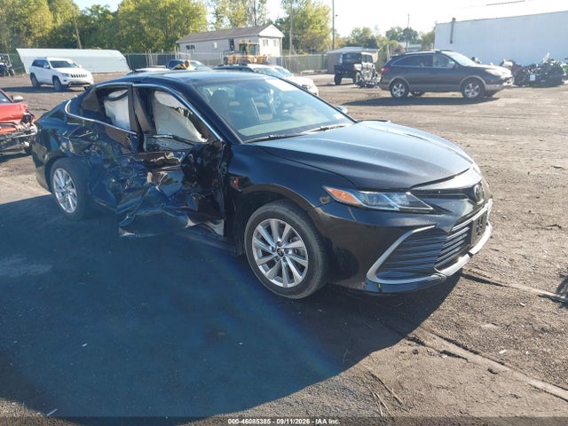 Продажа на аукционе авто 2024 Toyota Camry Le, vin: 4T1C11AK9RU842286, номер лота: 46085385