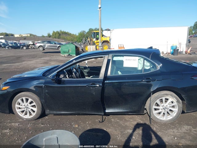 Продажа на аукционе авто 2024 Toyota Camry Le, vin: 4T1C11AK9RU842286, номер лота: 46085385