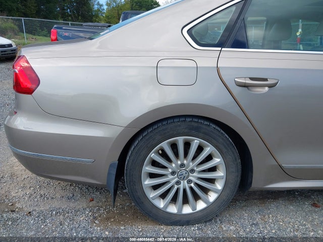 46085442 :رقم المزاد ، 1VWBT7A32GC016336 vin ، 2016 Volkswagen Passat 1.8t Se مزاد بيع