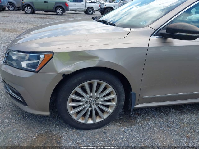 46085442 :رقم المزاد ، 1VWBT7A32GC016336 vin ، 2016 Volkswagen Passat 1.8t Se مزاد بيع