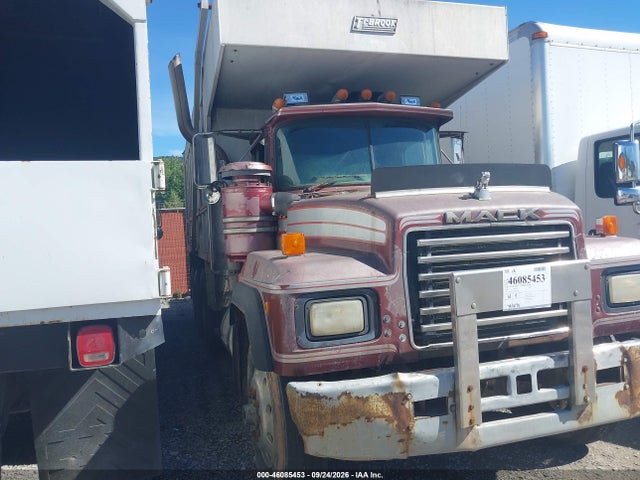 46085453 :رقم المزاد ، 1M2P270C7RM018878 vin ، 1994 Mack 600 Rd600 مزاد بيع