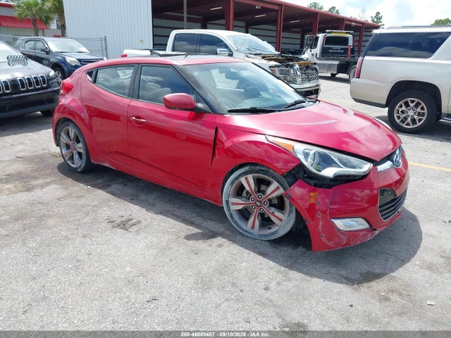 2012 Hyundai Veloster Base W/red/black მანქანა იყიდება აუქციონზე, vin: KMHTC6AD5CU077934, აუქციონის ნომერი: 46085487