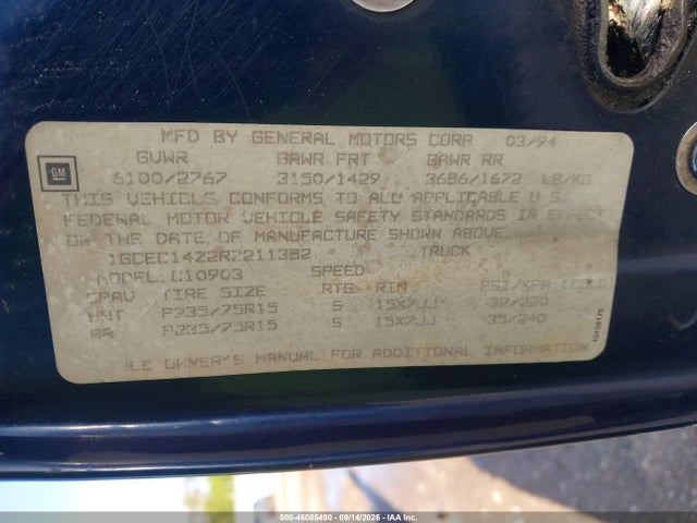 Auction sale of the 1994 Chevrolet Gmt-400 C1500, vin: 1GCEC14Z2RZ211382, lot number: 46085490