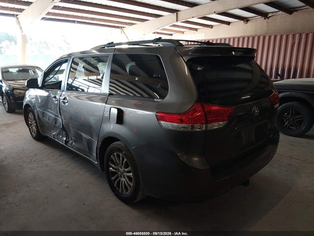 Продажа на аукционе авто 2013 Toyota Sienna Xle V6 8 Passenger, vin: 5TDYK3DC0DS378938, номер лота: 46085500