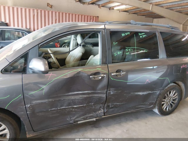 Продажа на аукционе авто 2013 Toyota Sienna Xle V6 8 Passenger, vin: 5TDYK3DC0DS378938, номер лота: 46085500