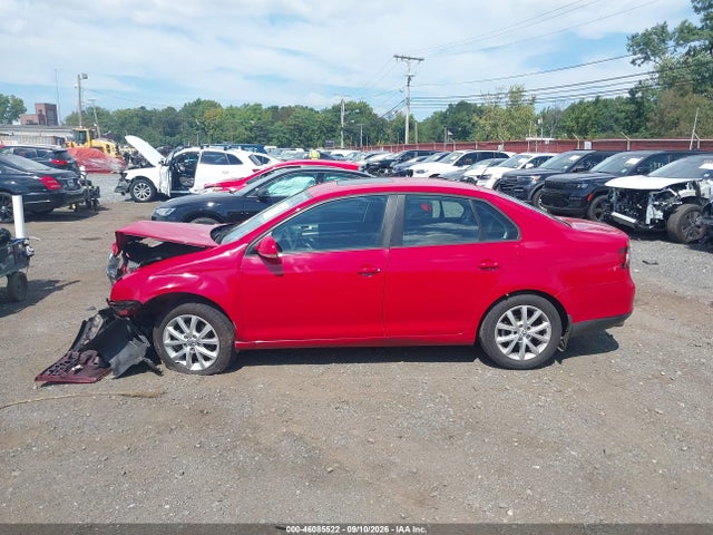Продажа на аукционе авто 2010 Volkswagen Jetta Limited Edition, vin: 3VWRZ7AJXAM145362, номер лота: 46085522
