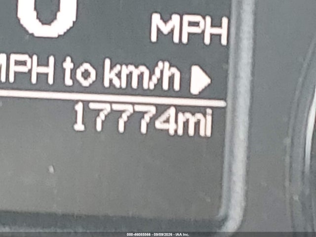46085566 :رقم المزاد ، 3C7WR4AJ9JG312994 vin ، 2018 Ram 2500 Tradesman  4x2 8' Box مزاد بيع