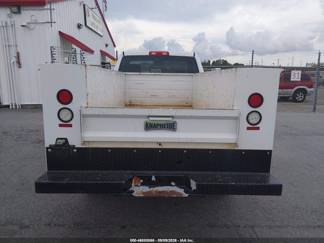 46085566 :رقم المزاد ، 3C7WR4AJ9JG312994 vin ، 2018 Ram 2500 Tradesman  4x2 8' Box مزاد بيع