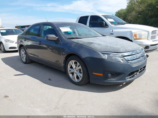 46085586 :رقم المزاد ، 3FAHP0HA0CR341579 vin ، 2012 Ford Fusion Se مزاد بيع