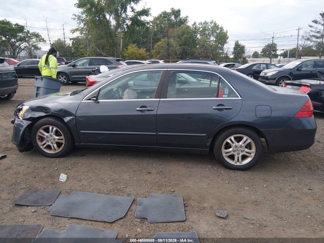 2006 Honda Accord 2.4 Se მანქანა იყიდება აუქციონზე, vin: 1HGCM56326A095598, აუქციონის ნომერი: 46085589