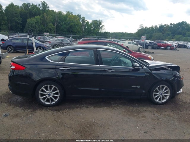 Auction sale of the 2017 Ford Fusion Hybrid Se, vin: 3FA6P0LU1HR161804, lot number: 46085596