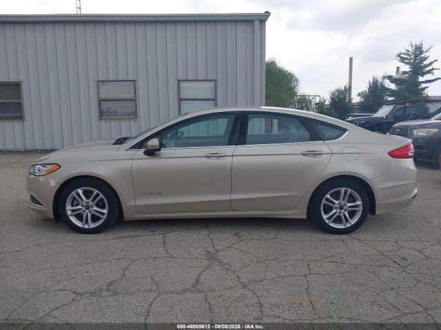 46085612 :رقم المزاد ، 3FA6P0UU4JR142362 vin ، 2018 Ford Fusion Hybrid S مزاد بيع
