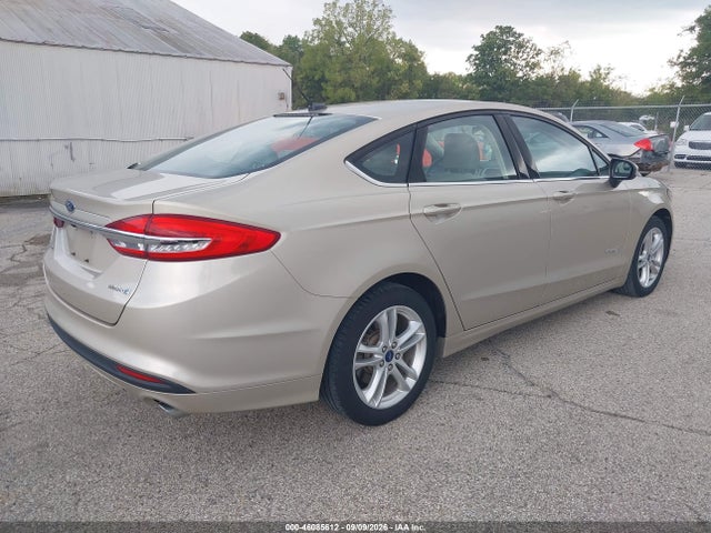 46085612 :رقم المزاد ، 3FA6P0UU4JR142362 vin ، 2018 Ford Fusion Hybrid S مزاد بيع