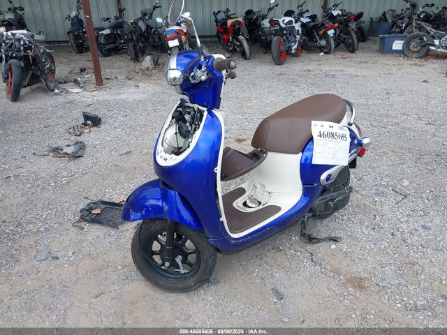 JH2AF7710PK601229 Honda NCW50