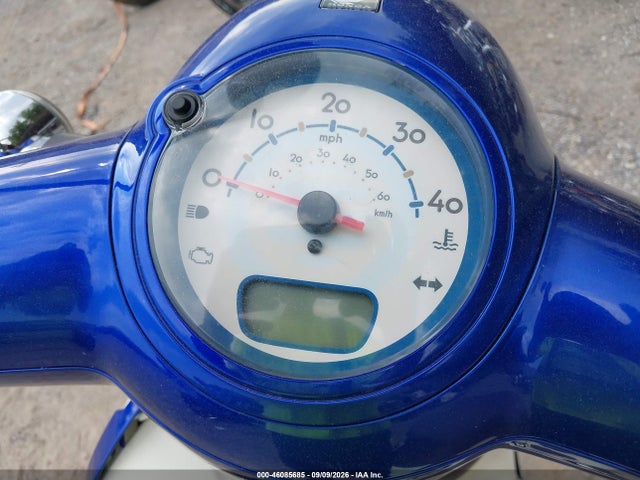 JH2AF7710PK601229 Honda NCW50
