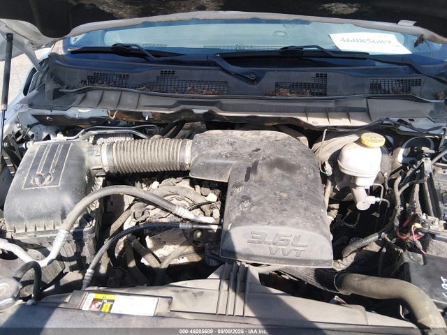 46085689 :رقم المزاد ، 1C6RR7FG3JS326138 vin ، 2018 Ram 1500 Tradesman  4x4 6'4 Box مزاد بيع