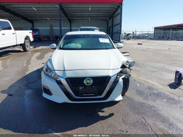 46085721 :رقم المزاد ، 1N4BL4BV6MN332247 vin ، 2021 Nissan Altima S Fwd مزاد بيع