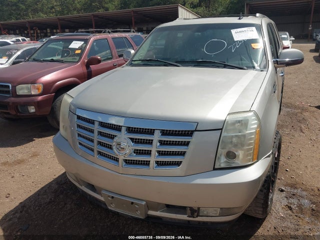 Auction sale of the 2007 Cadillac Escalade Esv Standard, vin: 1GYFK66857R220836, lot number: 46085738