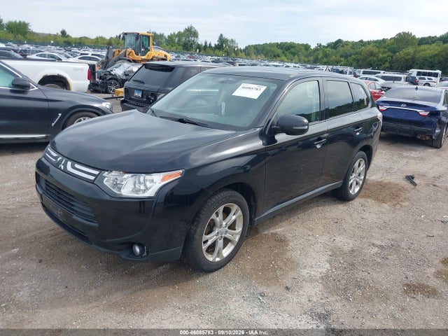 46085783 :رقم المزاد ، JA4AD3A37EZ003008 vin ، 2014 Mitsubishi Outlander Se مزاد بيع