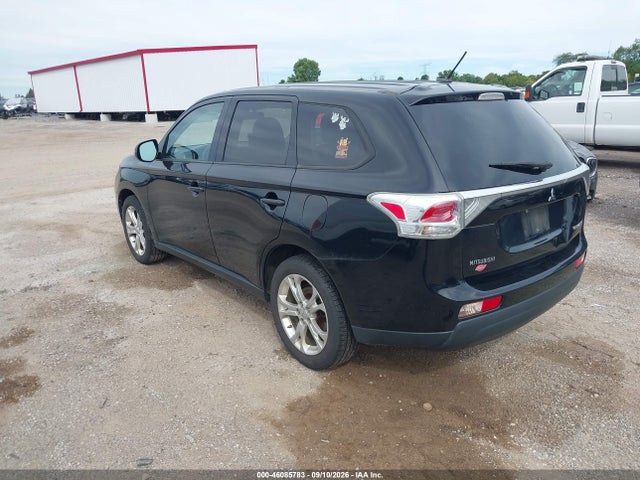 46085783 :رقم المزاد ، JA4AD3A37EZ003008 vin ، 2014 Mitsubishi Outlander Se مزاد بيع