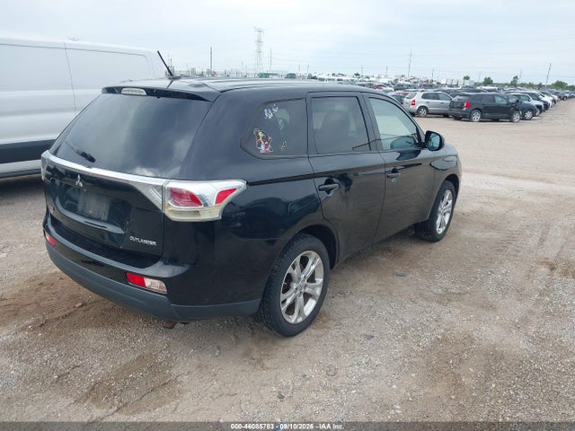 46085783 :رقم المزاد ، JA4AD3A37EZ003008 vin ، 2014 Mitsubishi Outlander Se مزاد بيع
