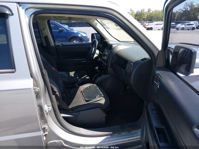 Продажа на аукционе авто 2015 Jeep Patriot Latitude, vin: 1C4NJPFB1FD400946, номер лота: 46085785