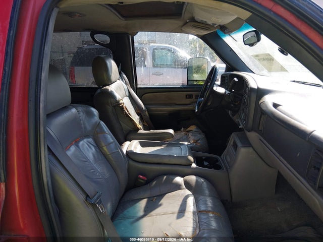 46085819 :رقم المزاد ، 3GNGK26G61G123198 vin ، 2001 Chevrolet Suburban 2500 Lt مزاد بيع