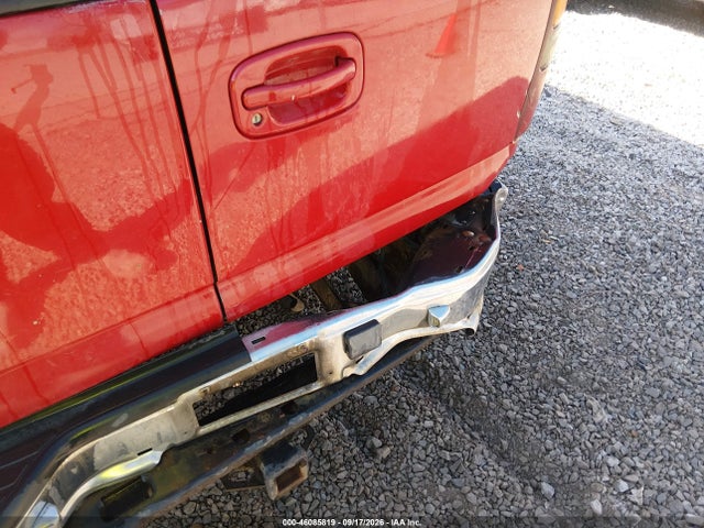46085819 :رقم المزاد ، 3GNGK26G61G123198 vin ، 2001 Chevrolet Suburban 2500 Lt مزاد بيع