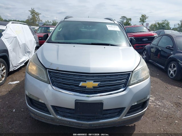 46085832 :رقم المزاد ، 1GNKRFKDXFJ188098 vin ، 2015 Chevrolet Traverse Ls مزاد بيع