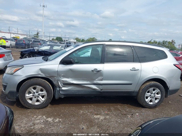 46085832 :رقم المزاد ، 1GNKRFKDXFJ188098 vin ، 2015 Chevrolet Traverse Ls مزاد بيع