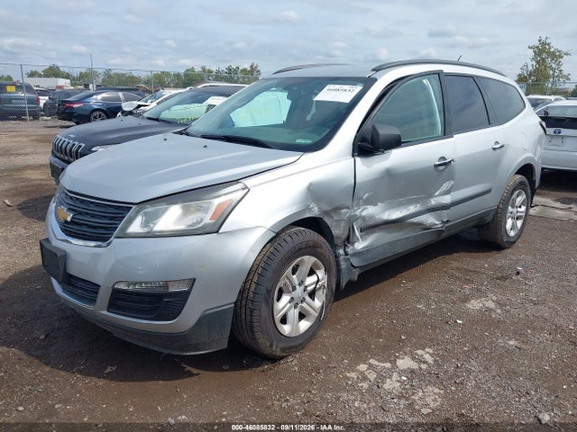 46085832 :رقم المزاد ، 1GNKRFKDXFJ188098 vin ، 2015 Chevrolet Traverse Ls مزاد بيع