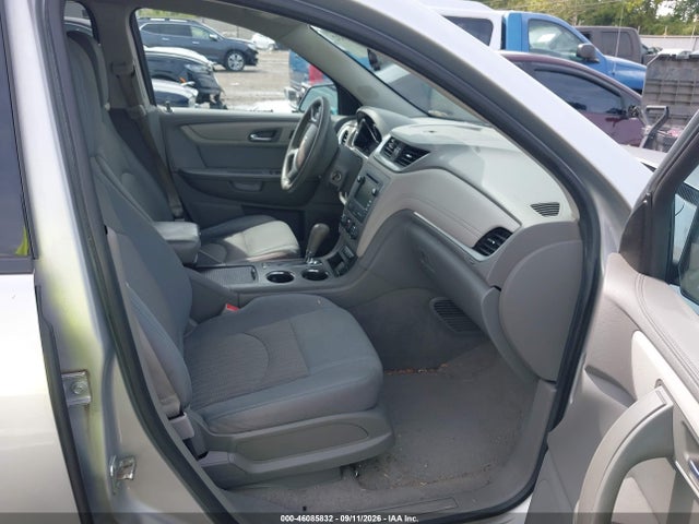 46085832 :رقم المزاد ، 1GNKRFKDXFJ188098 vin ، 2015 Chevrolet Traverse Ls مزاد بيع