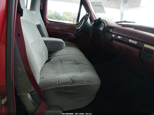 46085865 :رقم المزاد ، 1FTHF26H6TLB41765 vin ، 1996 Ford F250 مزاد بيع