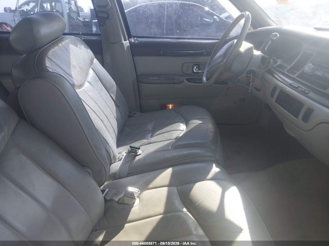 46085871 :رقم المزاد ، 1LNLM81W6VY756021 vin ، 1997 Lincoln Town Car Executive مزاد بيع