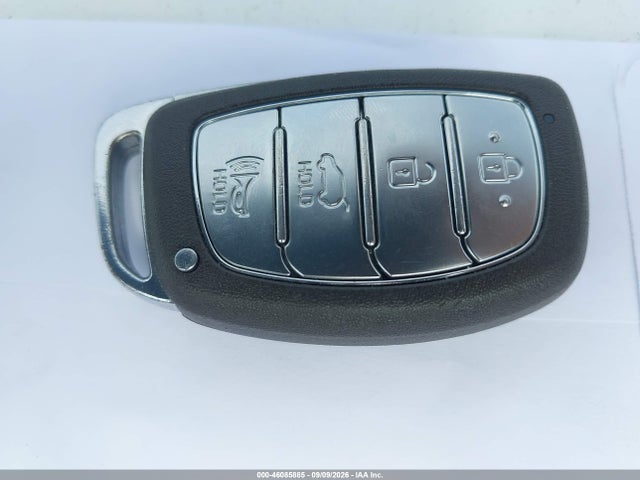 Продажа на аукционе авто 2020 Hyundai Ioniq Hybrid Blue, vin: KMHC65LCXLU219832, номер лота: 46085885