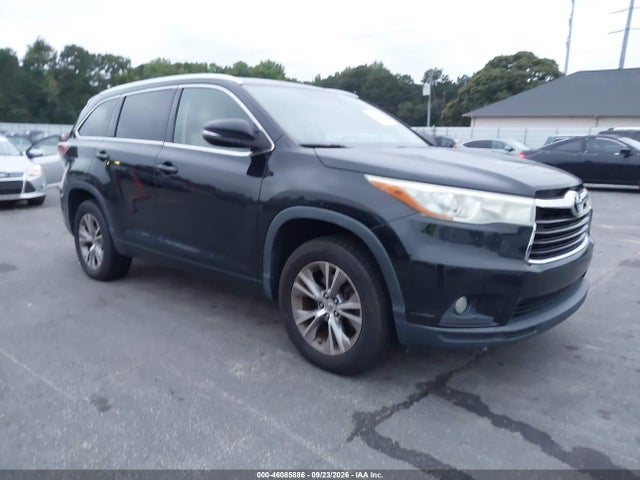 Auction sale of the 2015 Toyota Highlander Xle V6, vin: 5TDKKRFH8FS038277, lot number: 46085886