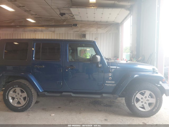 46085892 :رقم المزاد ، 1J4BA3H15AL118060 vin ، 2010 Jeep Wrangler Unlimited Sport مزاد بيع