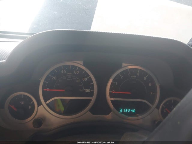 46085892 :رقم المزاد ، 1J4BA3H15AL118060 vin ، 2010 Jeep Wrangler Unlimited Sport مزاد بيع