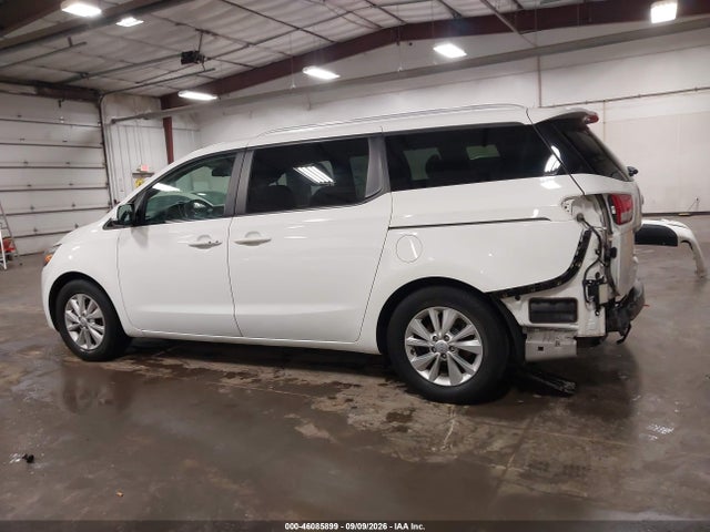 Продажа на аукционе авто 2017 Kia Sedona Lx, vin: KNDMB5C17H6325007, номер лота: 46085899