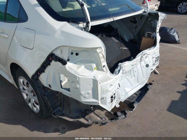 46085935 :رقم المزاد ، JTDEPRAE6LJ014225 vin ، 2020 Toyota Corolla Le مزاد بيع