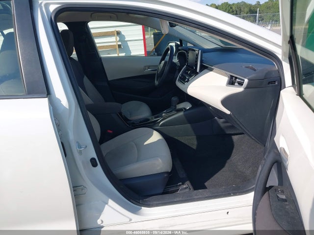 46085935 :رقم المزاد ، JTDEPRAE6LJ014225 vin ، 2020 Toyota Corolla Le مزاد بيع
