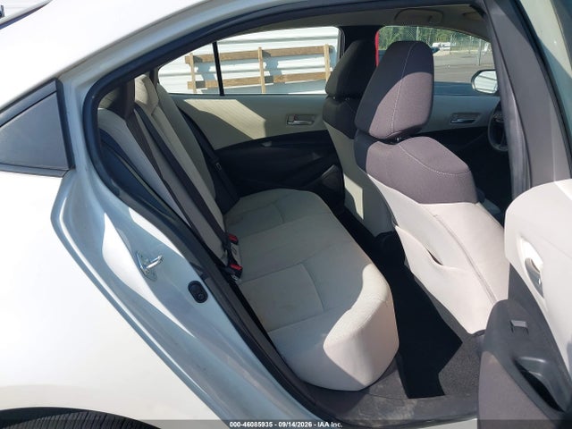 46085935 :رقم المزاد ، JTDEPRAE6LJ014225 vin ، 2020 Toyota Corolla Le مزاد بيع