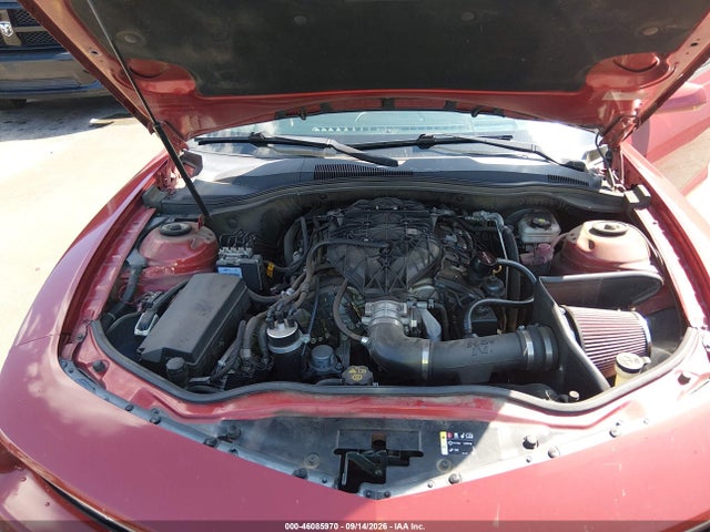 46085970 :رقم المزاد ، 2G1FF1E38F9216445 vin ، 2015 Chevrolet Camaro 2lt مزاد بيع