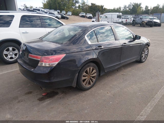 46085982 :رقم المزاد ، 1HGCP2F75CA204589 vin ، 2012 Honda Accord 2.4 Ex مزاد بيع