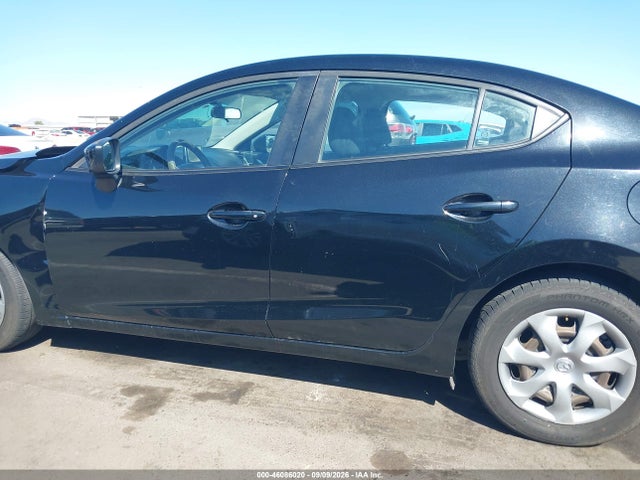 JM1BM1T72G1344543 Mazda Mazda3 I Sport